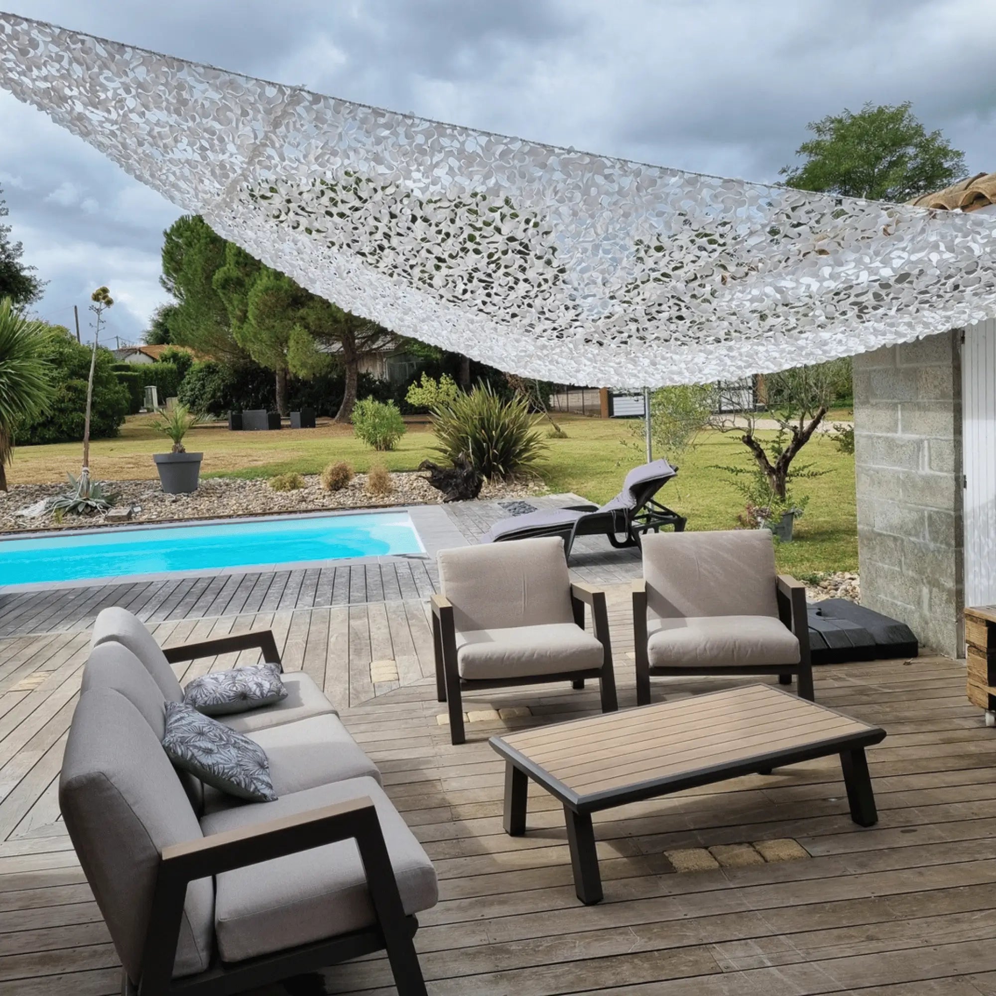 Tarnnetz Dreieck Weiß